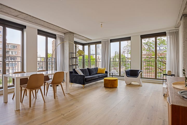 Foto 1 van Van Vollenhovenstraat 3-331