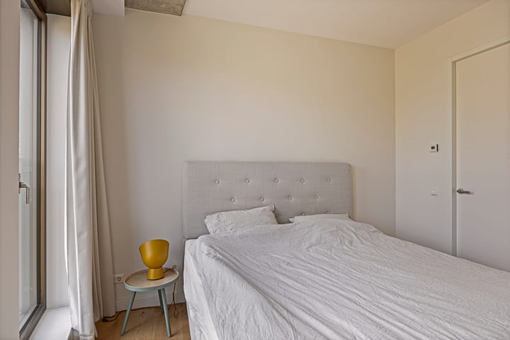 Foto 16 van Van Vollenhovenstraat 3-331