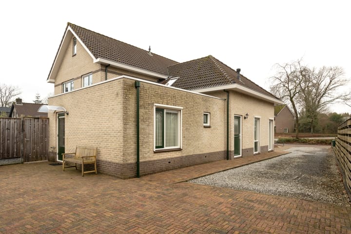 Foto 4 van Zoomweg 8-A