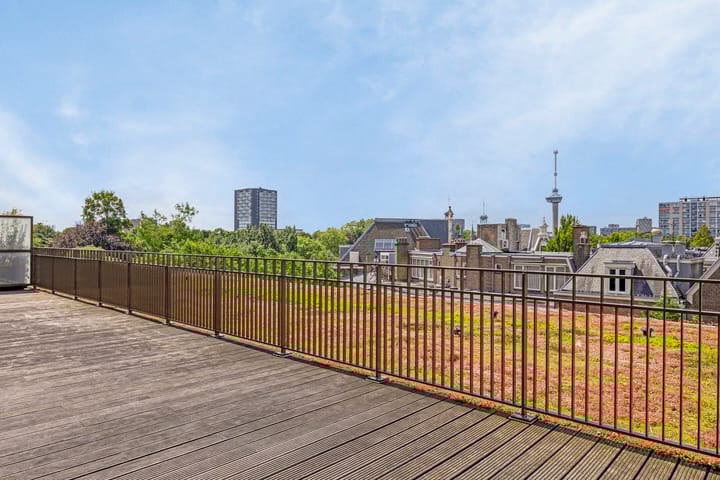 Foto 22 van Van Vollenhovenstraat 3-331