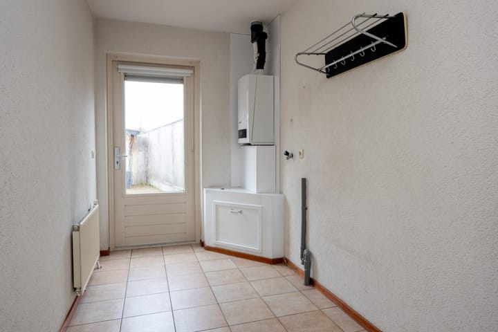 Foto 16 van Zoomweg 8-A