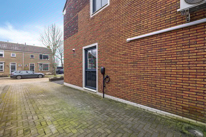 Foto 11 van Marten Jansstraat 14