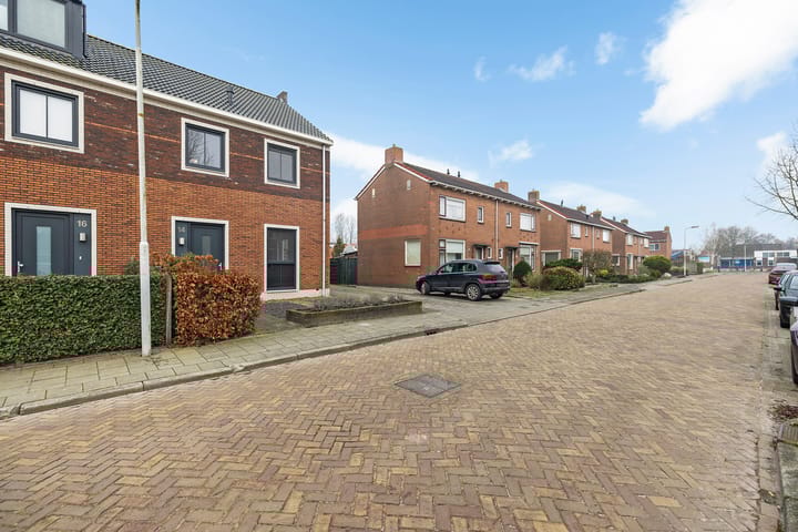 Foto 13 van Marten Jansstraat 14