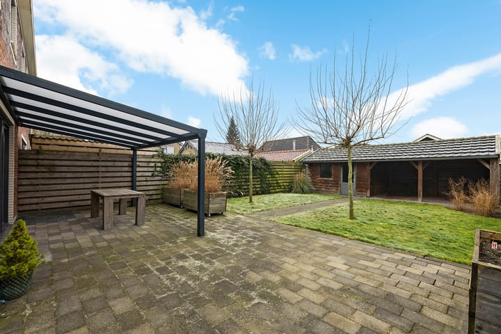 Foto 37 van Marten Jansstraat 14