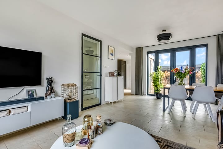 Foto 12 van Vleumingen 54