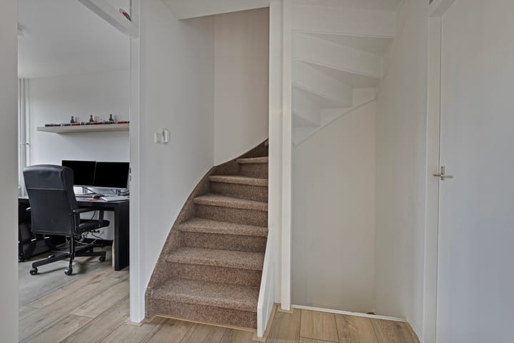 Foto 18 van Aduardstraat 18