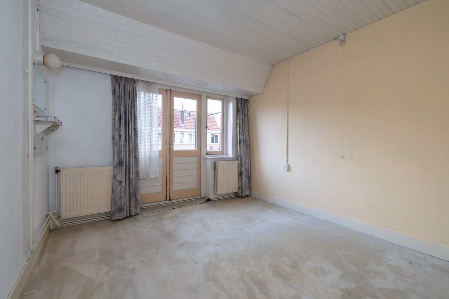 Photo 14 of Van de Sande Bakhuyzenstraat 70