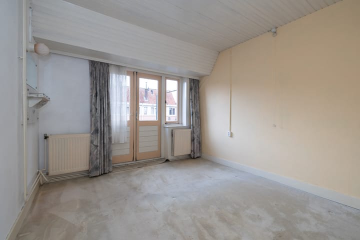 Foto 14 van Van de Sande Bakhuyzenstraat 70