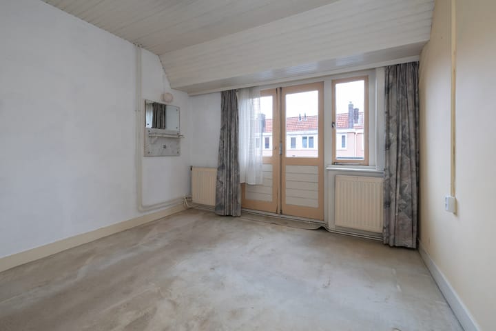 Foto 15 van Van de Sande Bakhuyzenstraat 70