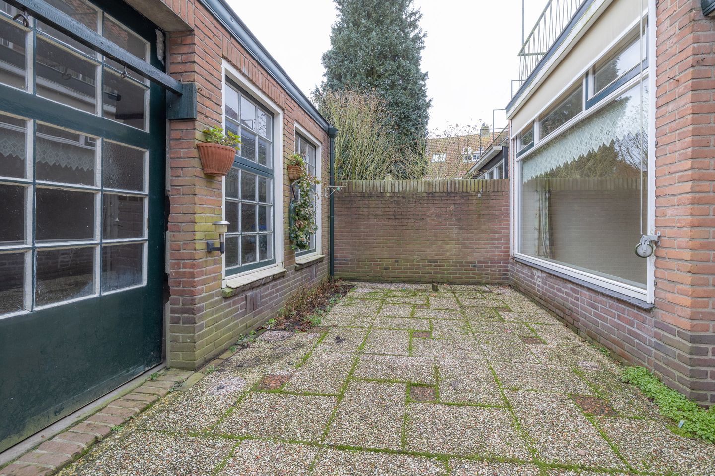 Photo 25 of Van de Sande Bakhuyzenstraat 70