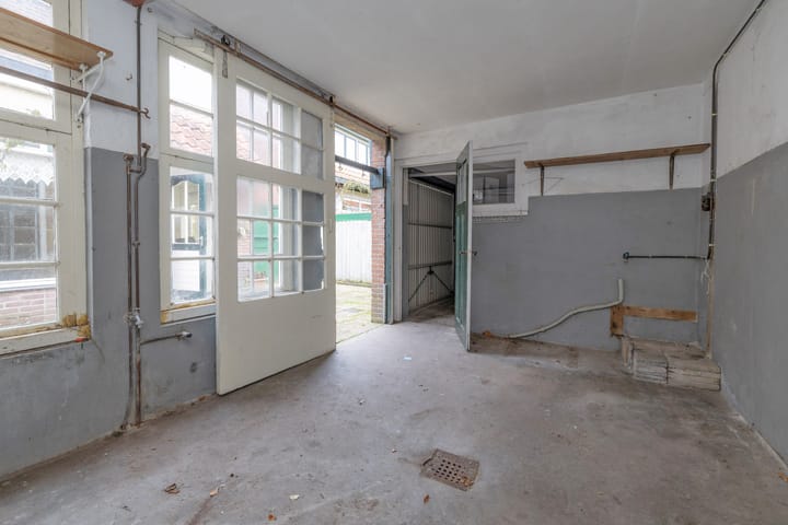 Foto 29 van Van de Sande Bakhuyzenstraat 70