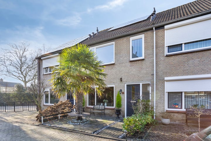 View photo of Van Kinsbergenstraat 14