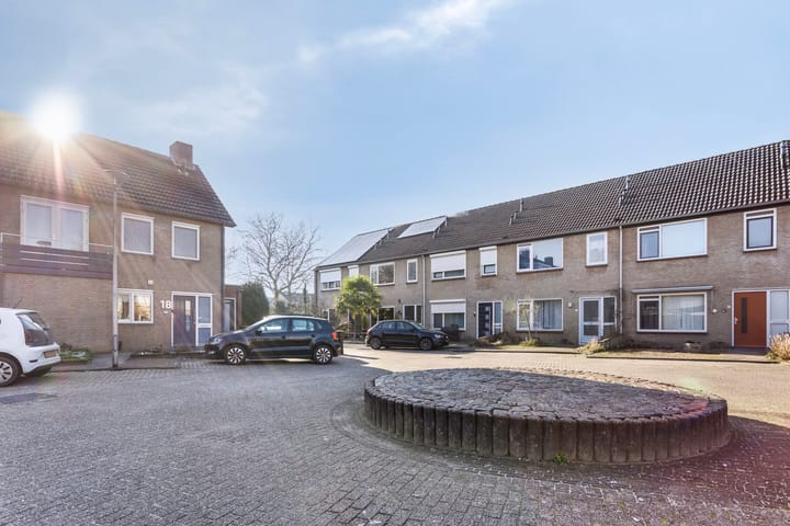 Foto 34 van Van Kinsbergenstraat 14