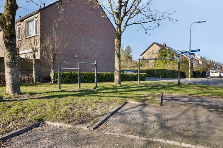 Foto 35 van Van Kinsbergenstraat 14