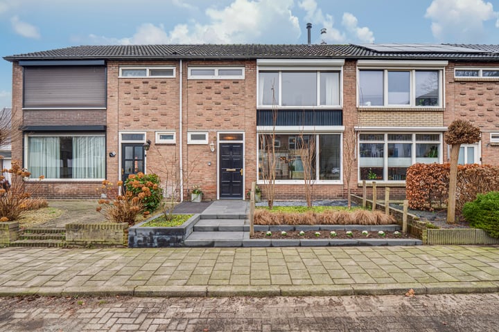 Bekijk foto 1 van Rooseveltstraat 3