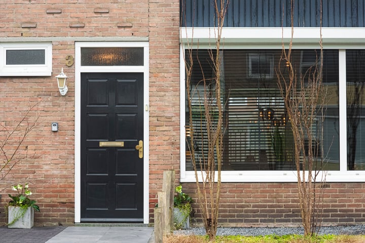 Bekijk foto 4 van Rooseveltstraat 3