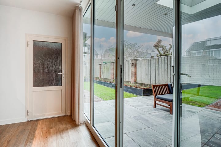 Foto 19 van Rooseveltstraat 3