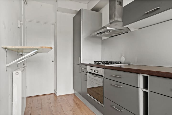 Foto 20 van Van 't Hoffstraat 33-II