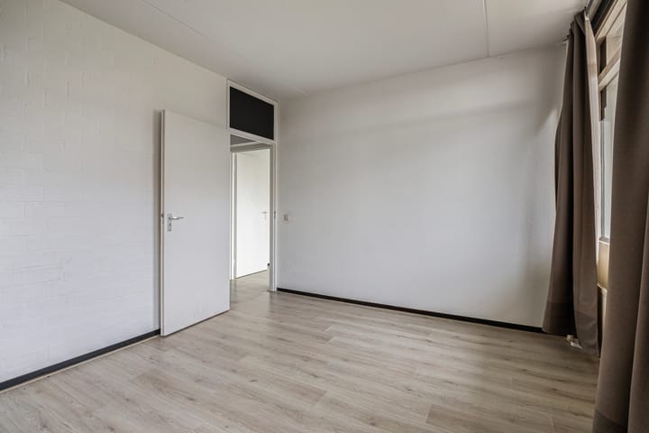 Foto 18 van Heutinkstraat 105