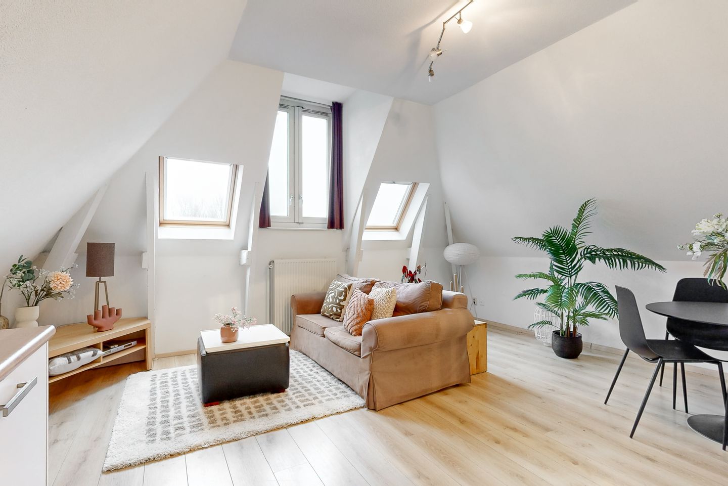 Photo 1 of Marnixstraat 95-E