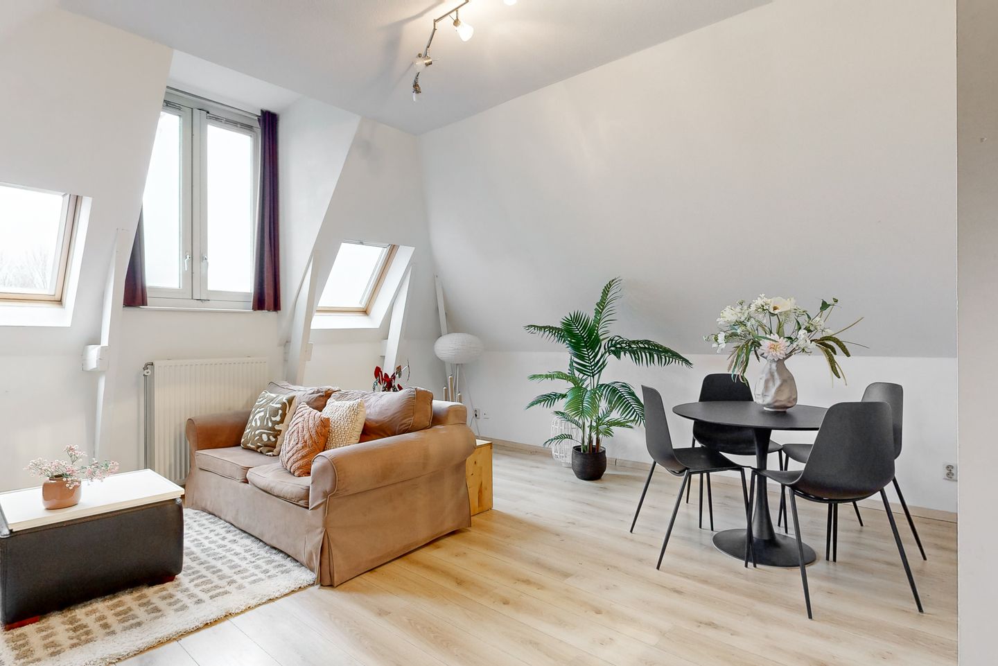 Foto 4 van Marnixstraat 95-E