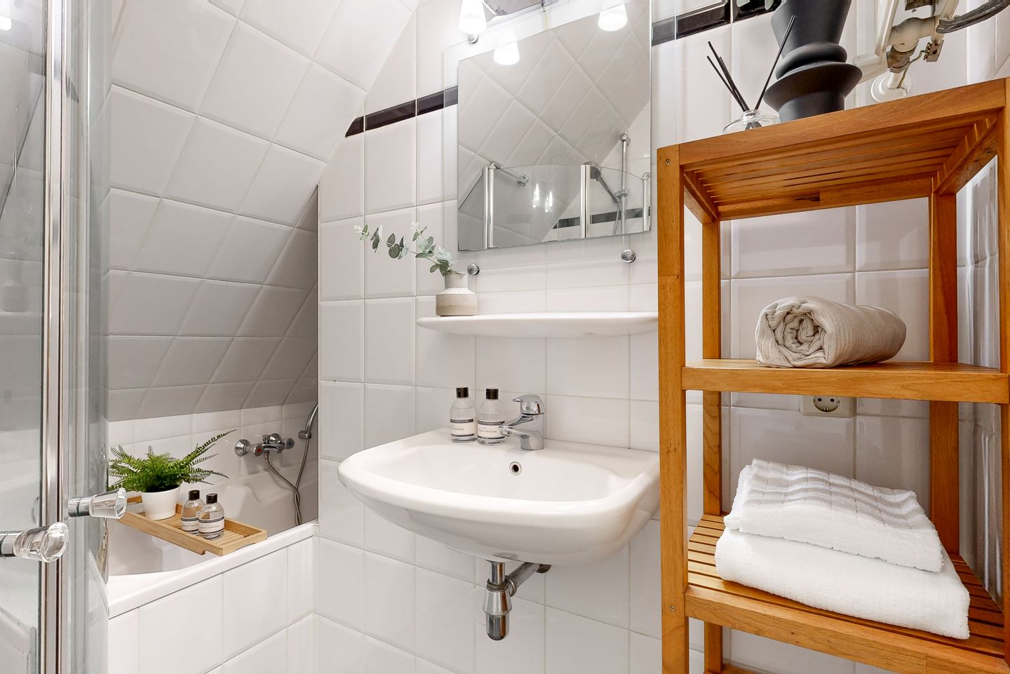 Foto 10 van Marnixstraat 95-E