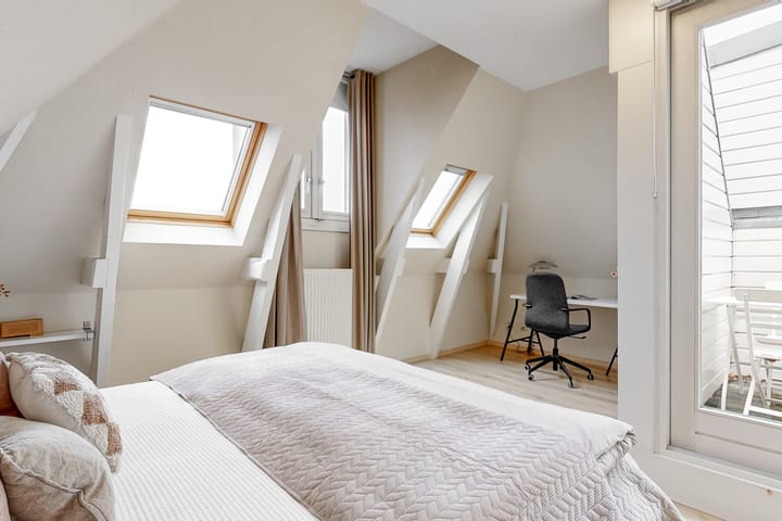 Photo 15 of Marnixstraat 95-E