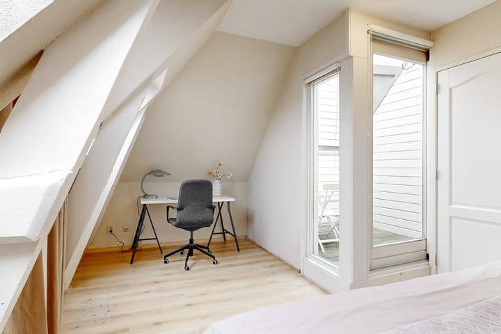 Photo 16 of Marnixstraat 95-E