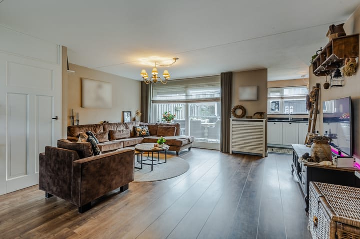 Foto 6 van Vlierbes 15