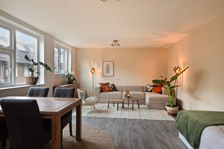 Foto 2 van Hector Berliozkade 14