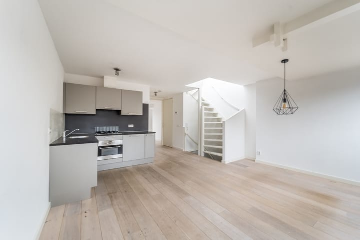 Foto 4 van Pieter Langendijkstraat 2-4