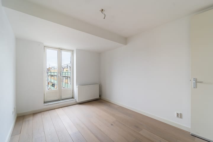 Foto 11 van Pieter Langendijkstraat 2-4