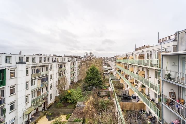 Foto 14 van Pieter Langendijkstraat 2-4