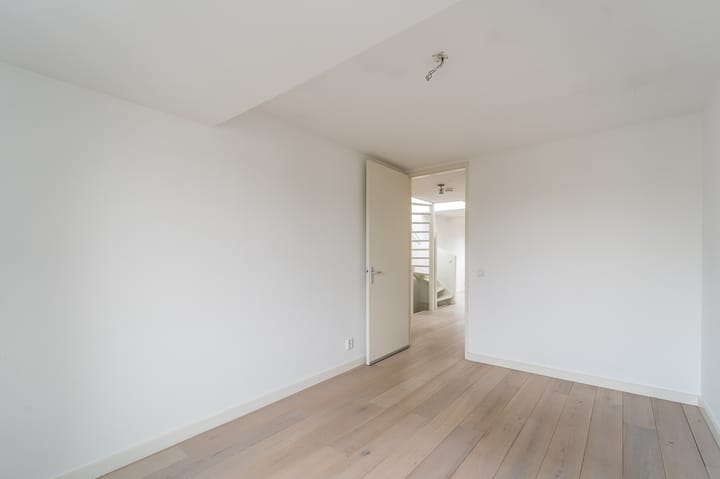 Foto 15 van Pieter Langendijkstraat 2-4