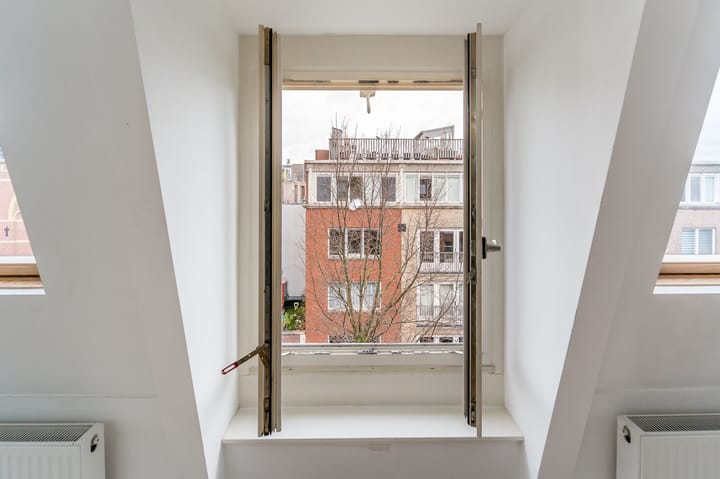 Foto 25 van Pieter Langendijkstraat 2-4