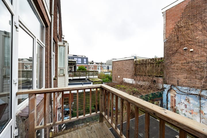 Foto 21 van Voorhelmstraat 30-A