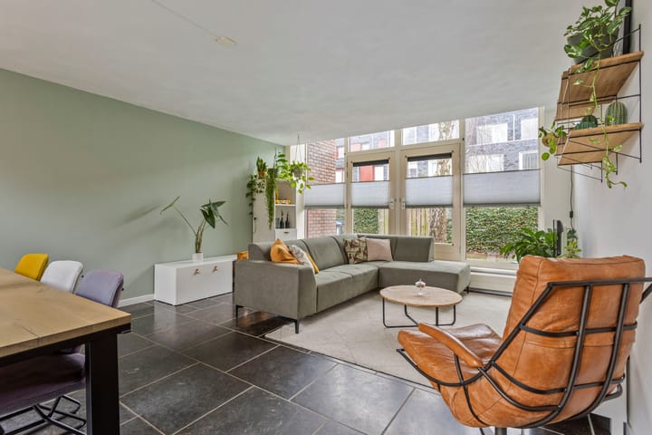 Foto 2 van Boterbloem 8