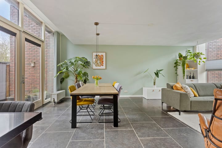 Foto 3 van Boterbloem 8