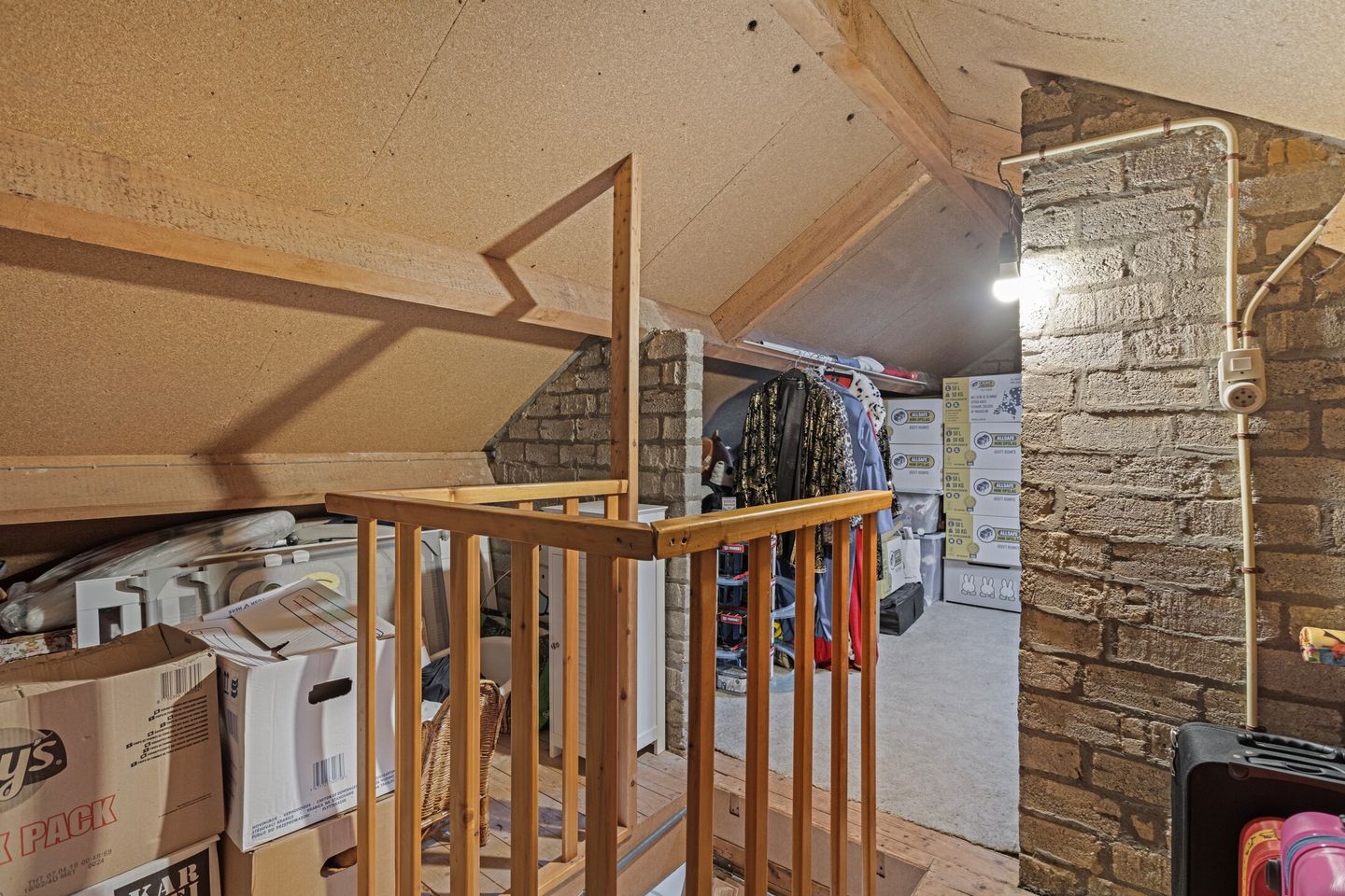 Foto 34 van M.L. Kingstraat 23