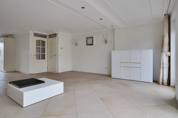 Foto 7 van Van Gistelstraat 19