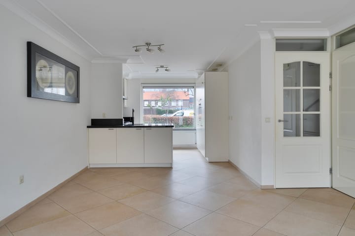 Foto 9 van Van Gistelstraat 19