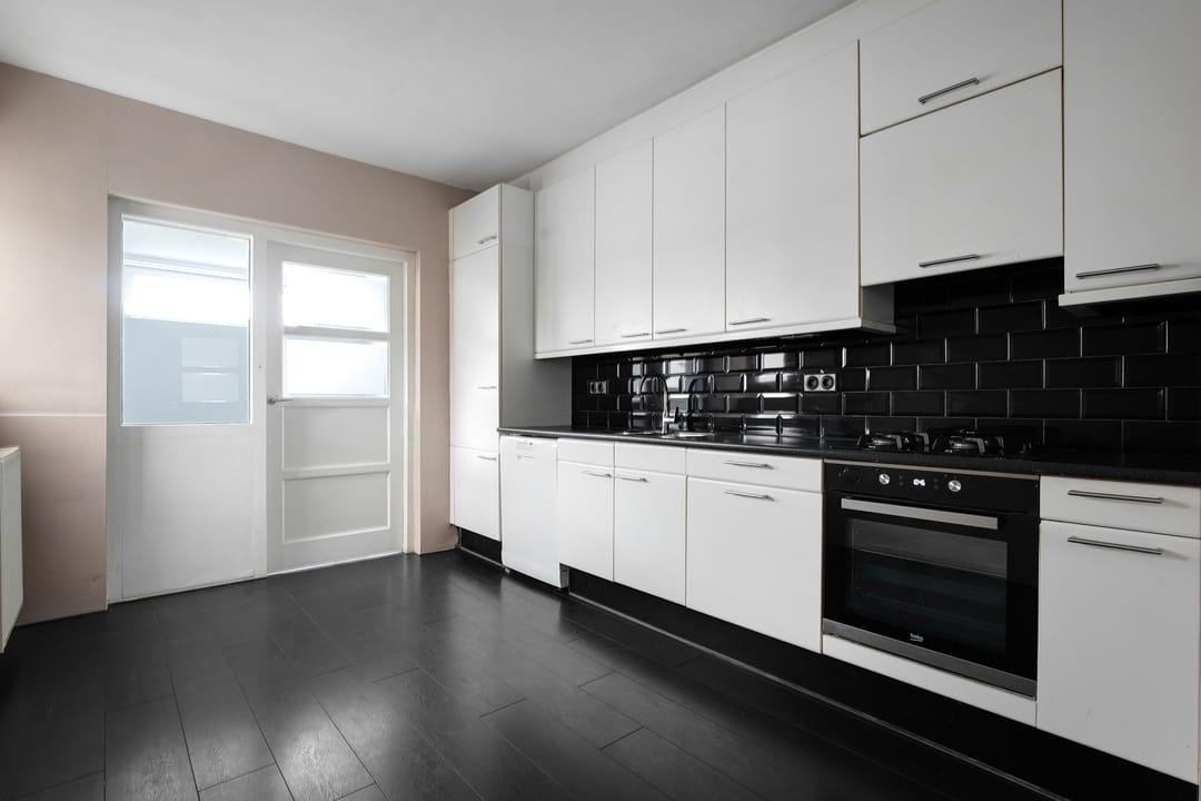 Photo 13 of De Prunus 7