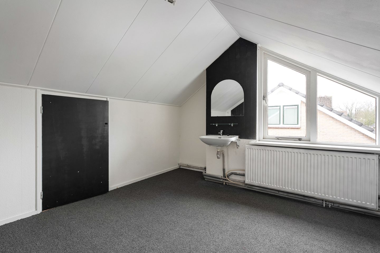 Photo 35 of De Prunus 7