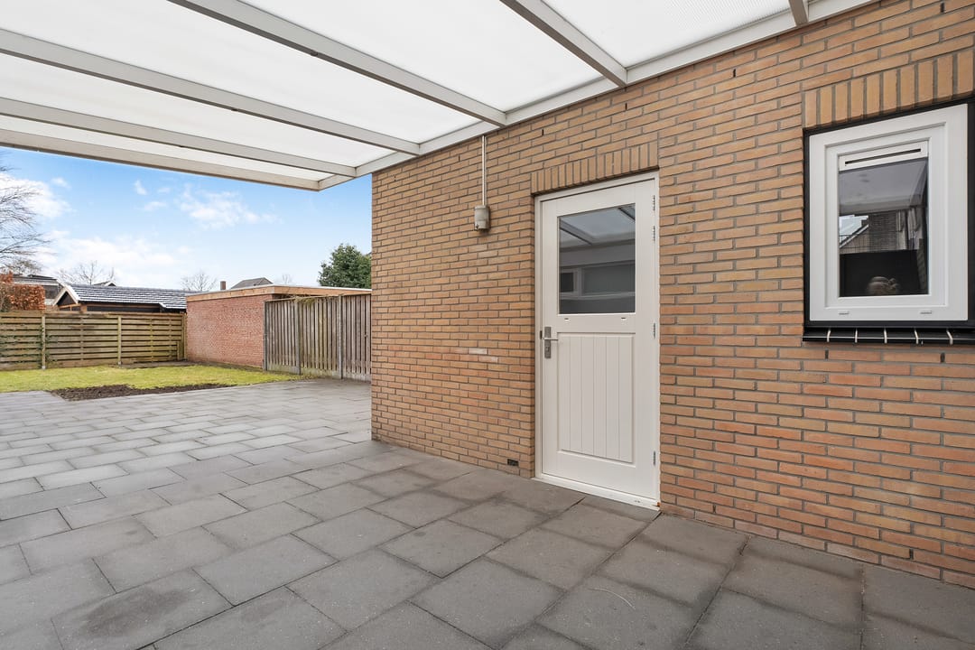 Photo 37 of De Prunus 7