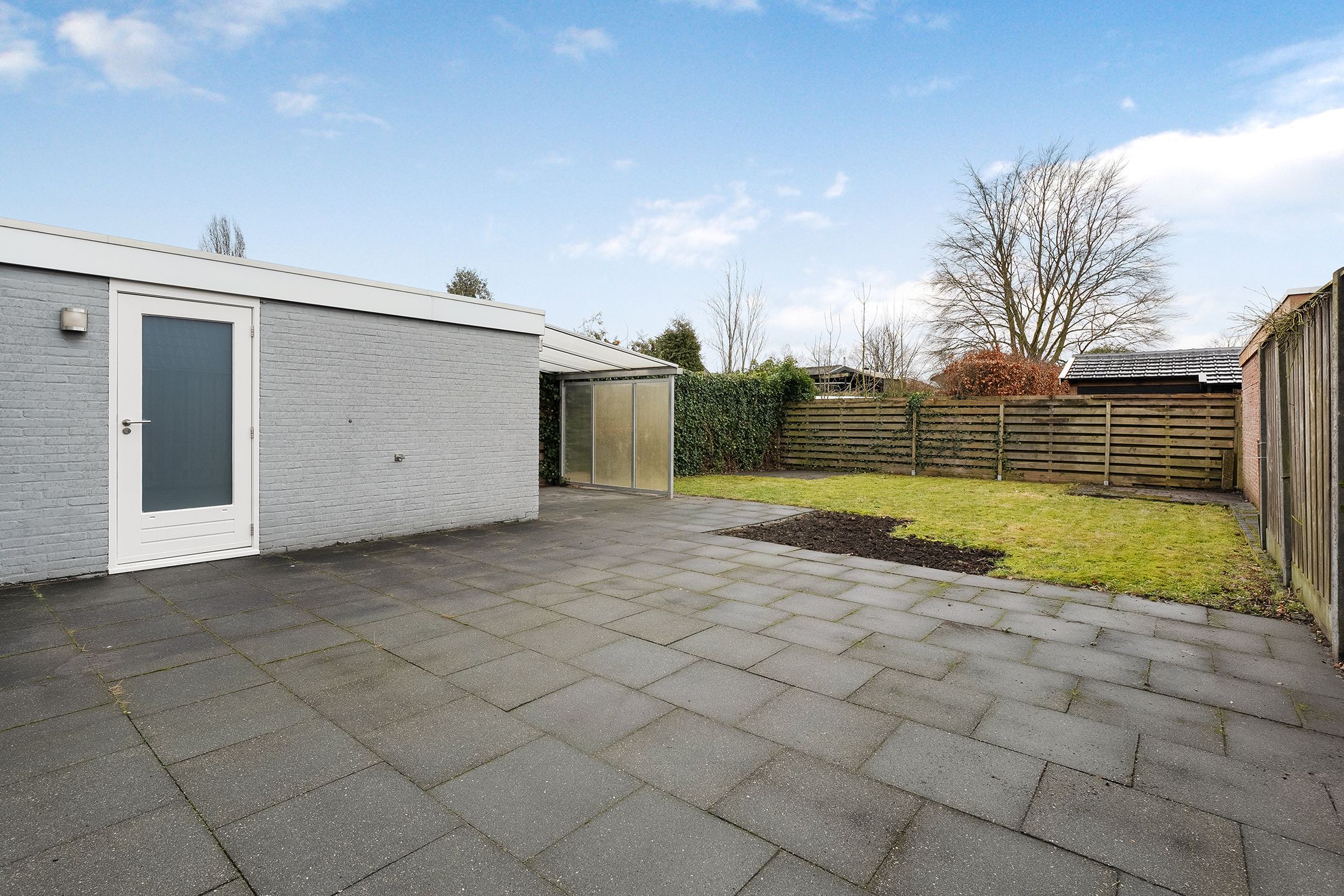 Photo 39 of De Prunus 7