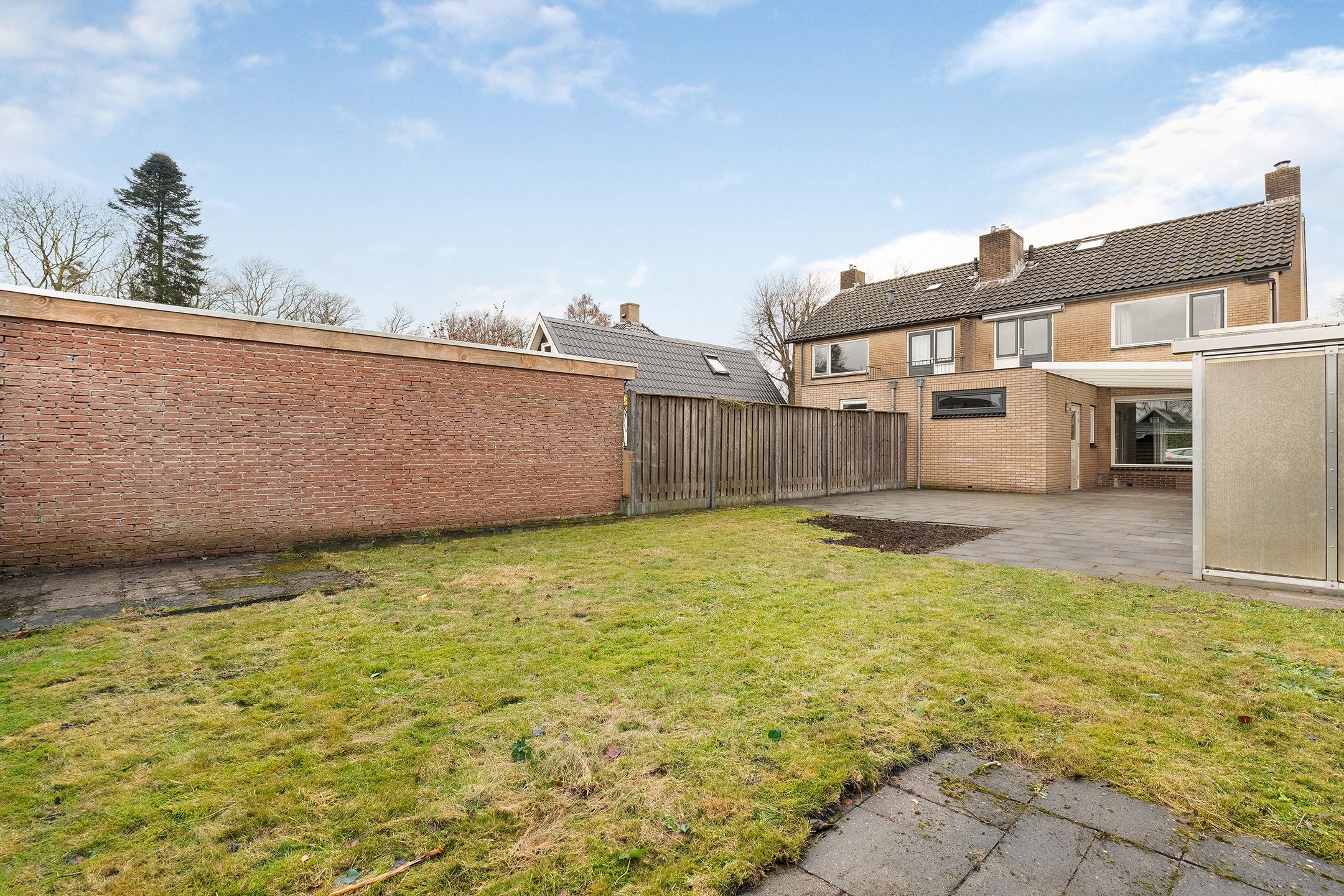 Photo 42 of De Prunus 7