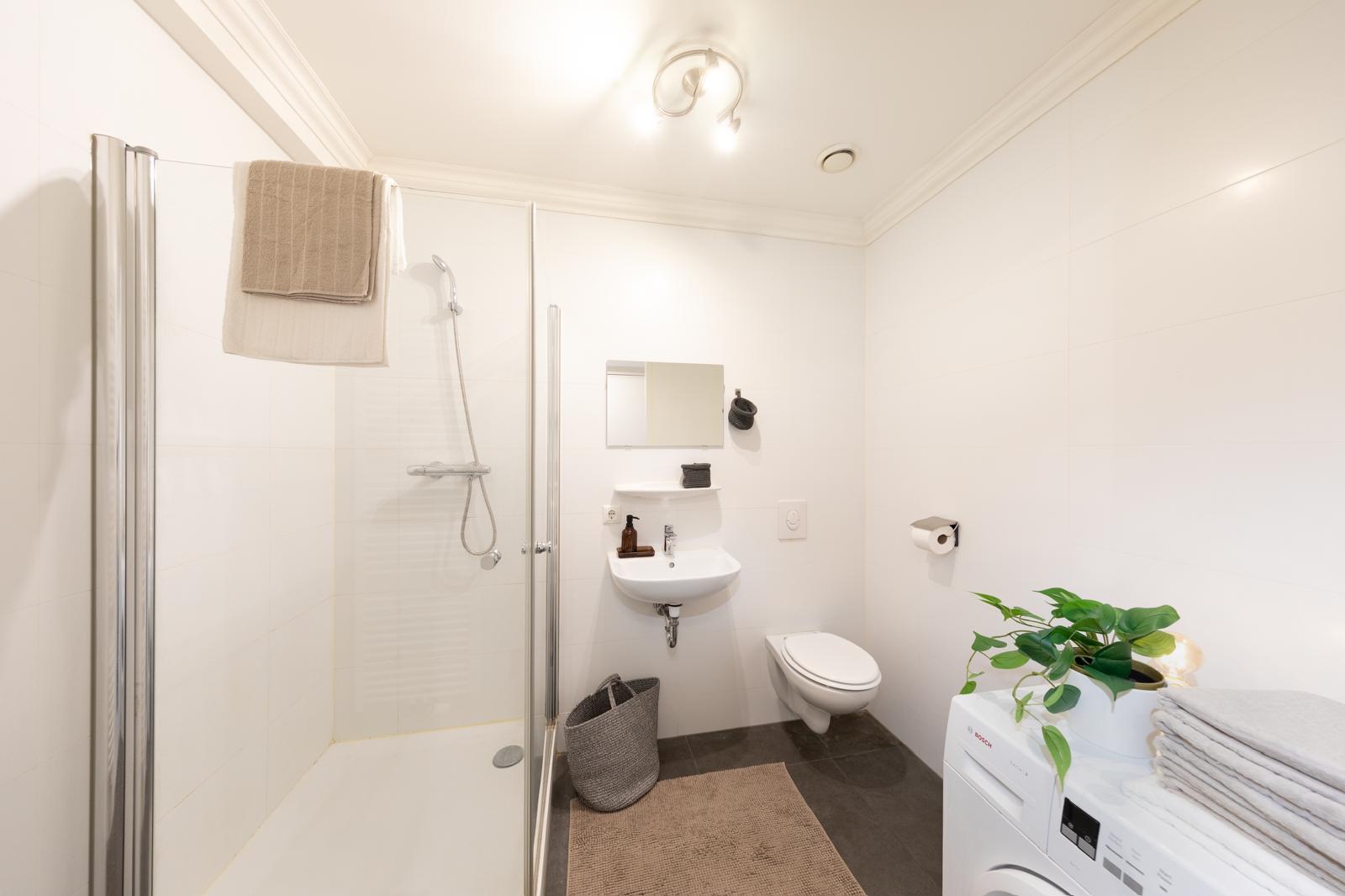 Foto 9 van Zwartbroekstraat 35-A