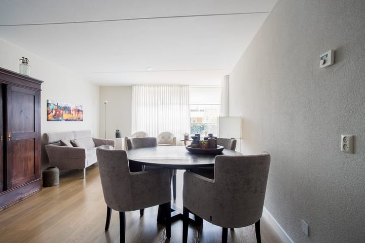 Foto 2 van Medaillon 4