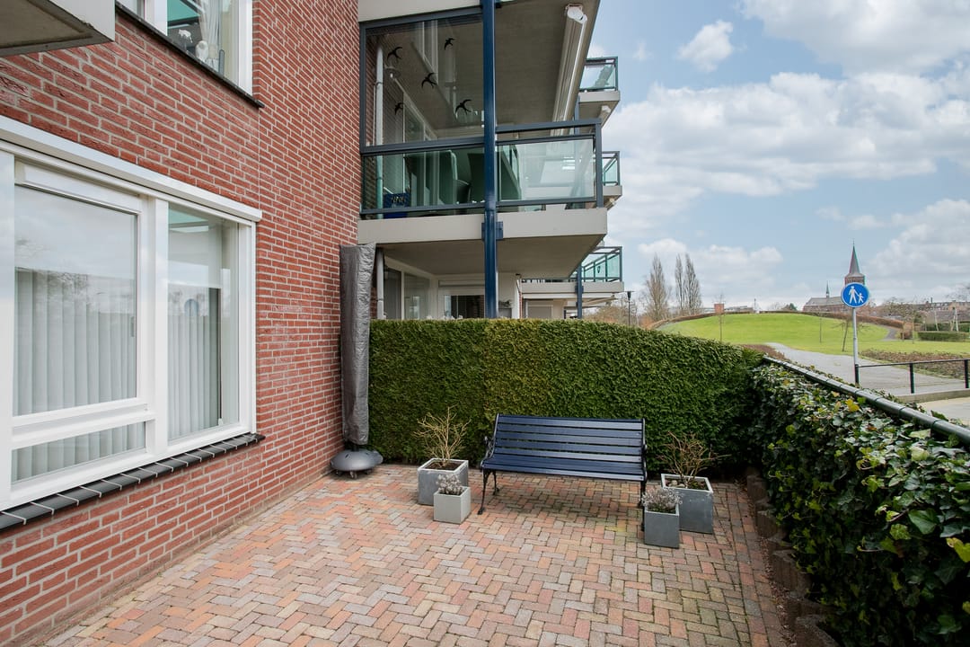 Foto 26 van Medaillon 4