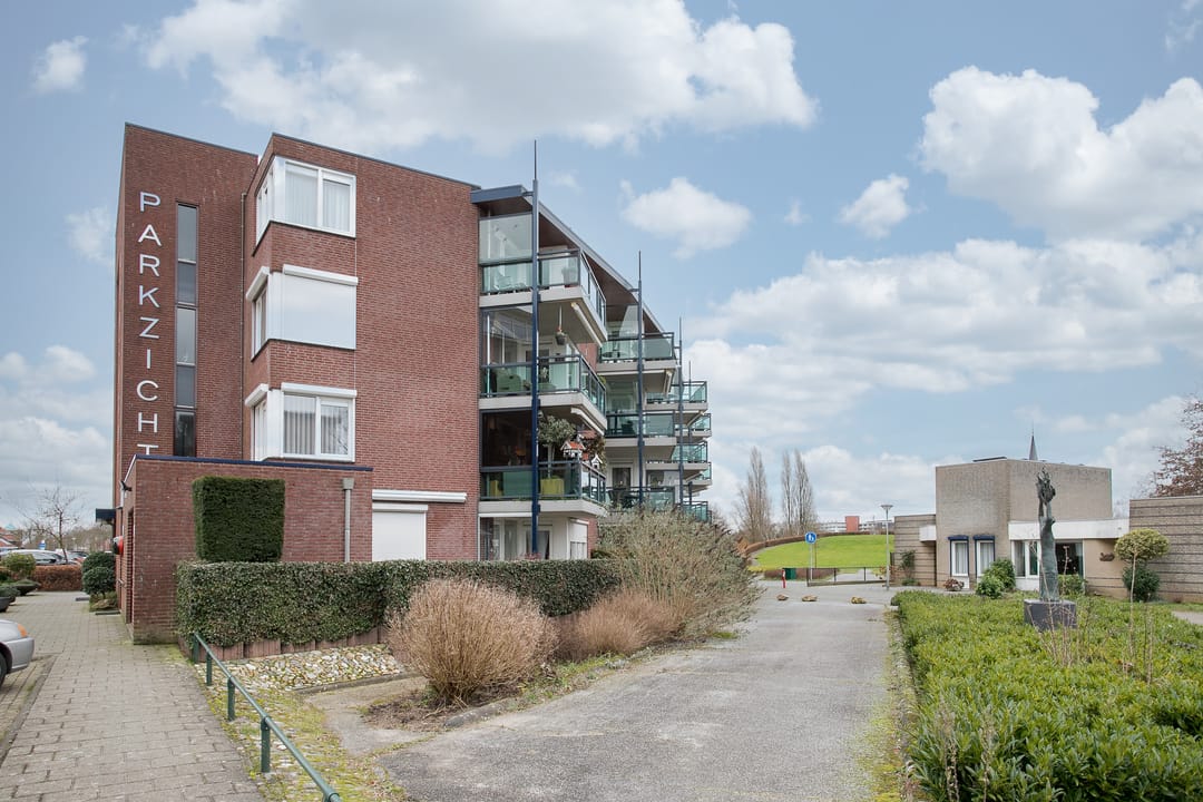 Foto 38 van Medaillon 4